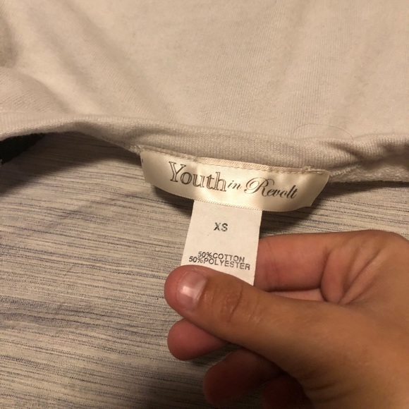 Ombré Lace up Sweater $15 obo - Picture 3 of 3